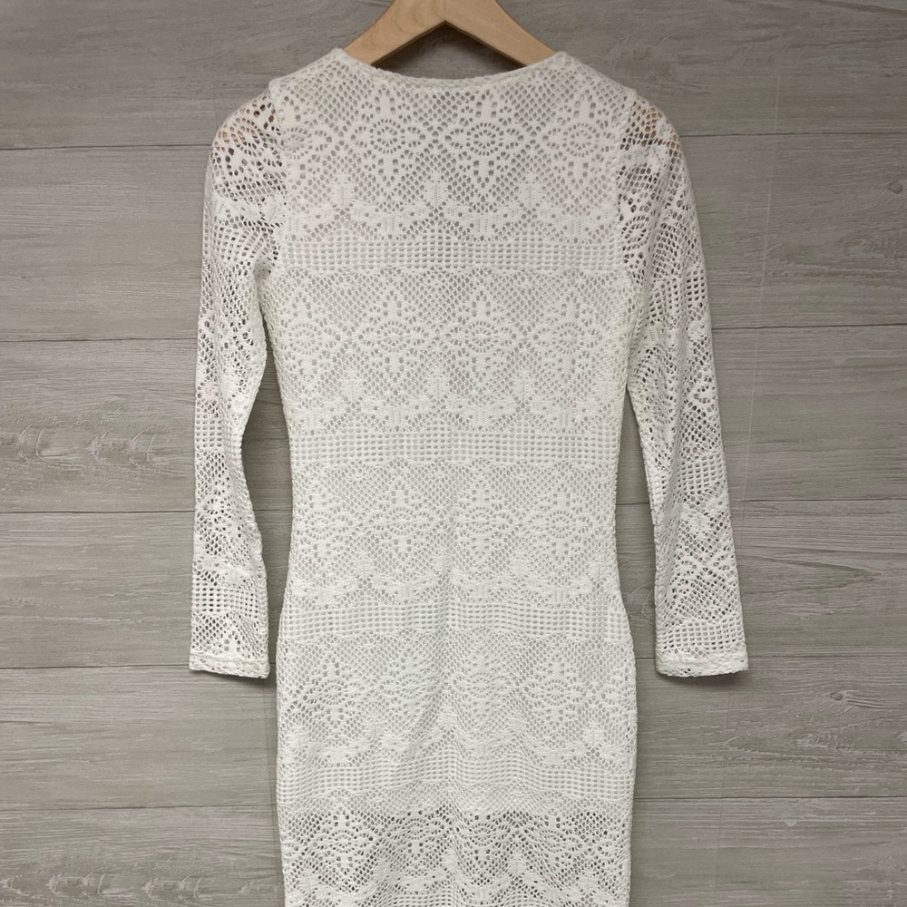 | Walter Baker | Estela Dress, Marquee Lace. Size XS.* - Picture 6 of 14